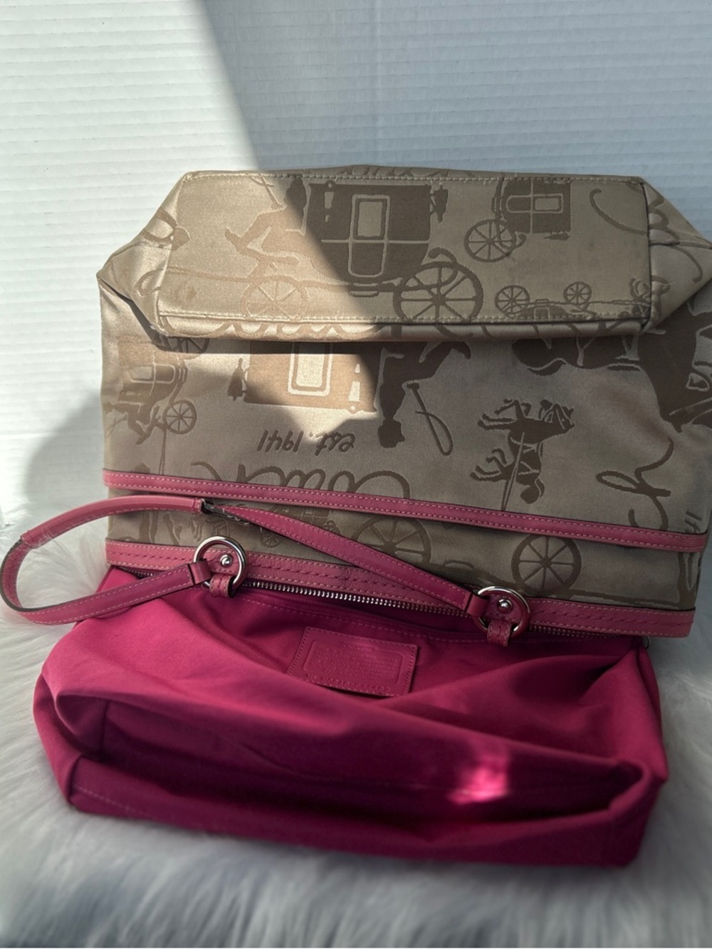 Coach Beige Signature Carriage Tote with Pink Trim - Picture 4 of 6